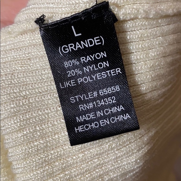 Ambiance sweater NWOT - Picture 3 of 3